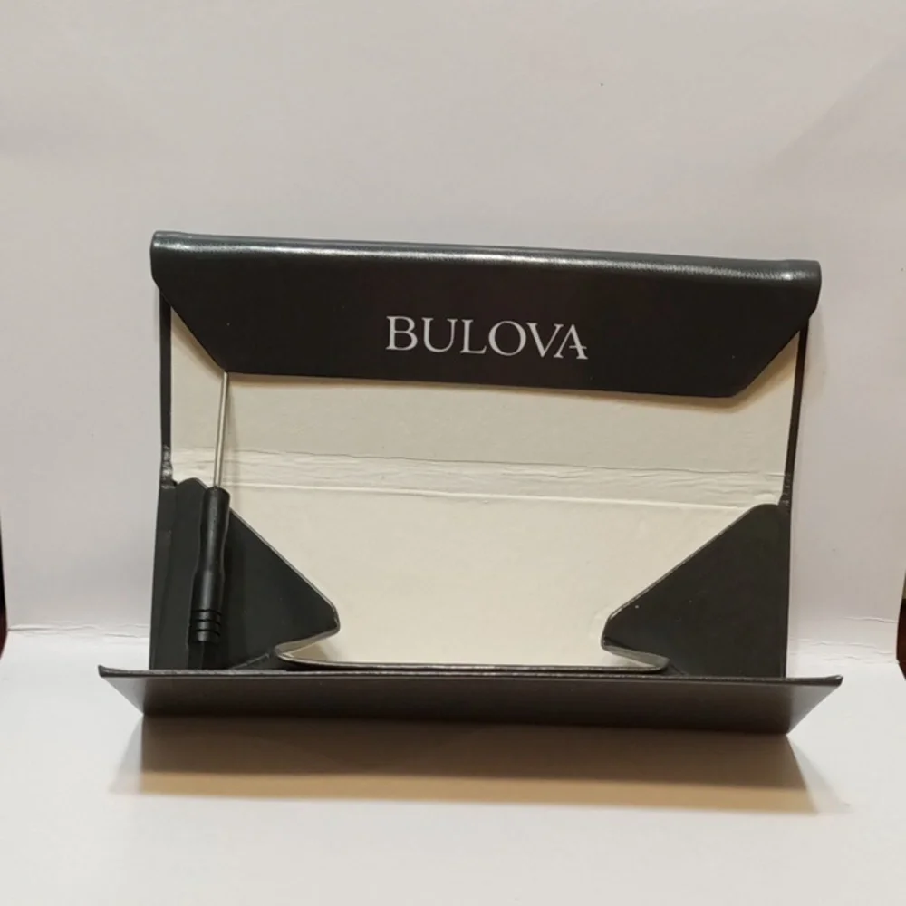 BULOVA Flat Glasses case Hardshell magnetic close Gray triangle fold